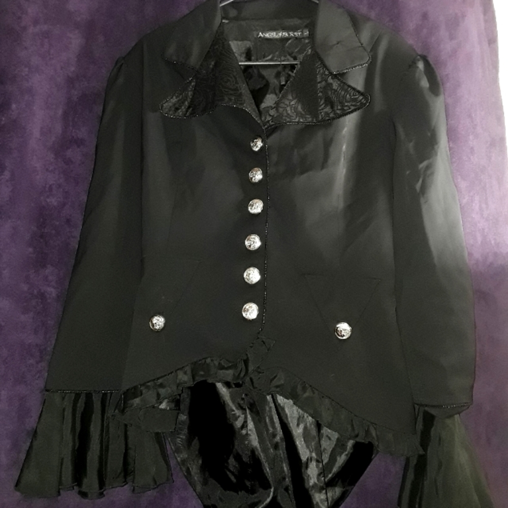 gothic overcoat(missing corset rope)